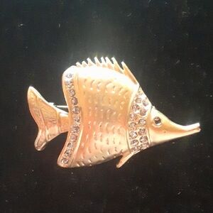 Gold Tone Fish-Shaped Brooch with Rhinestones
